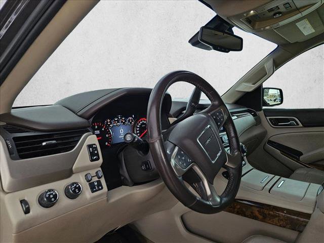 Used 2015 GMC Yukon Denali w/ Open Road Package image 9