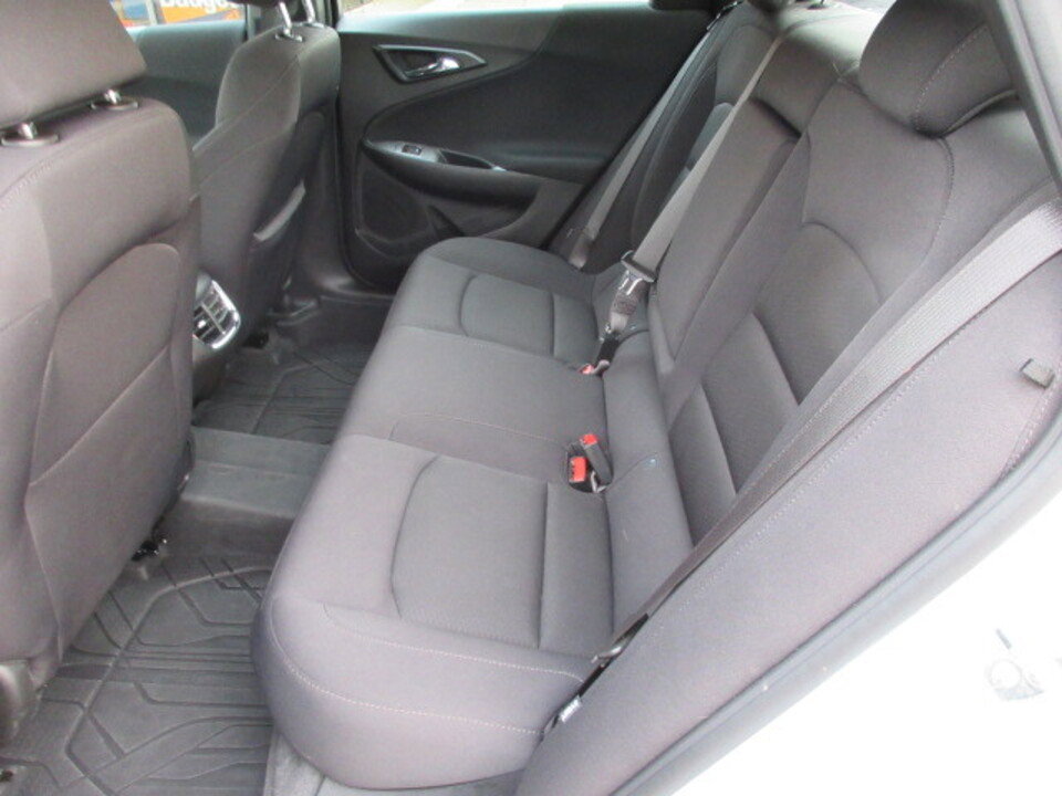 Used 2024 Chevrolet Malibu LT image 12