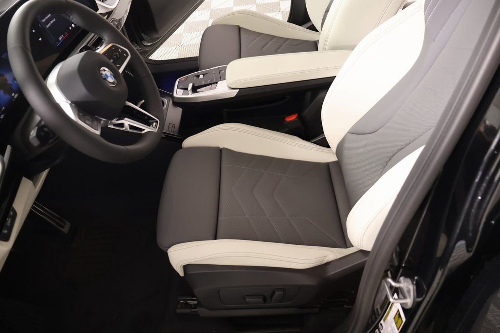 New 2026 BMW X1 xDrive28i w/ Technology Package AWD/4WD image 13