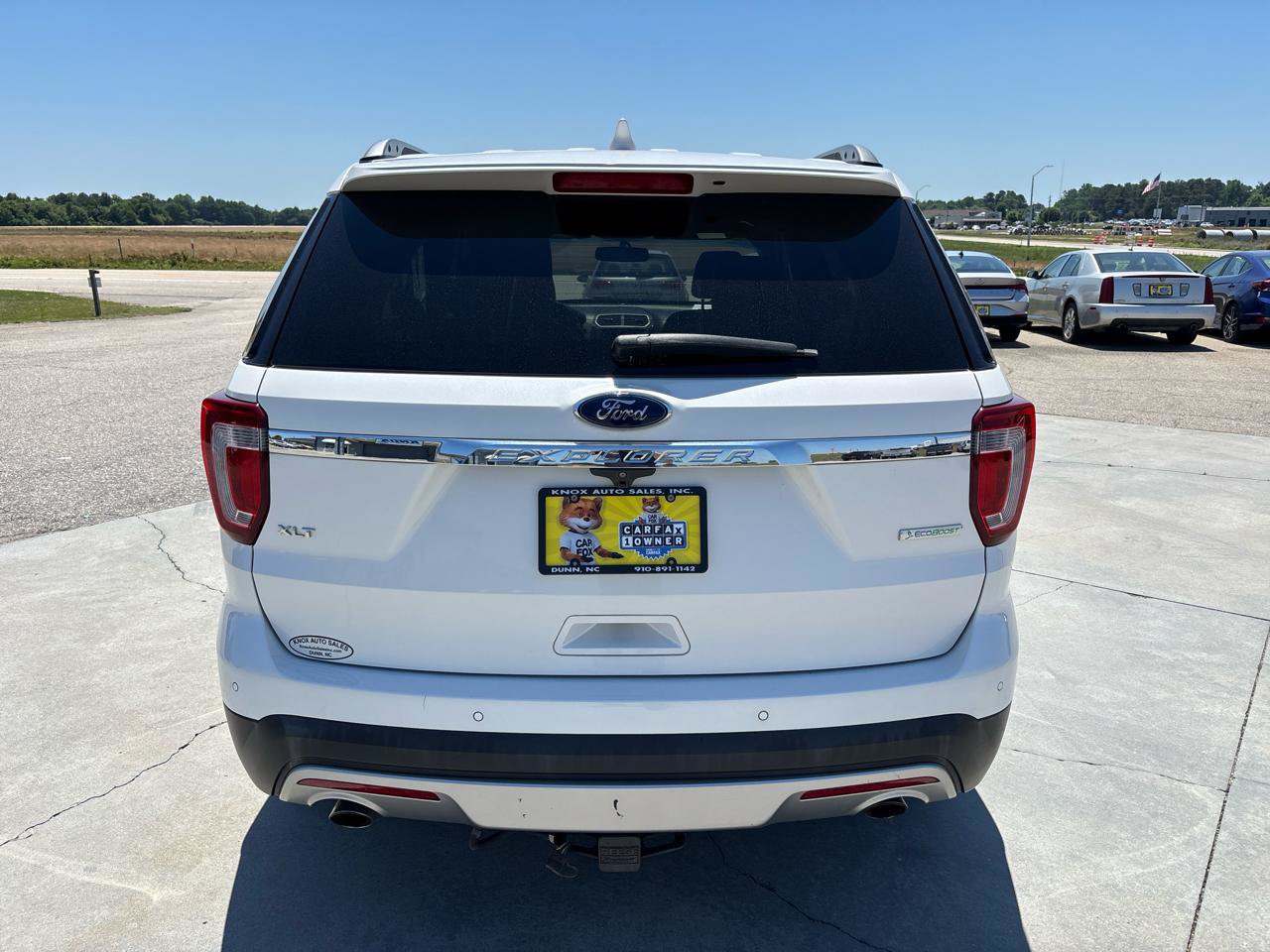 Used 2016 Ford Explorer XLT w/ Equipment Group 202A FWD image 5