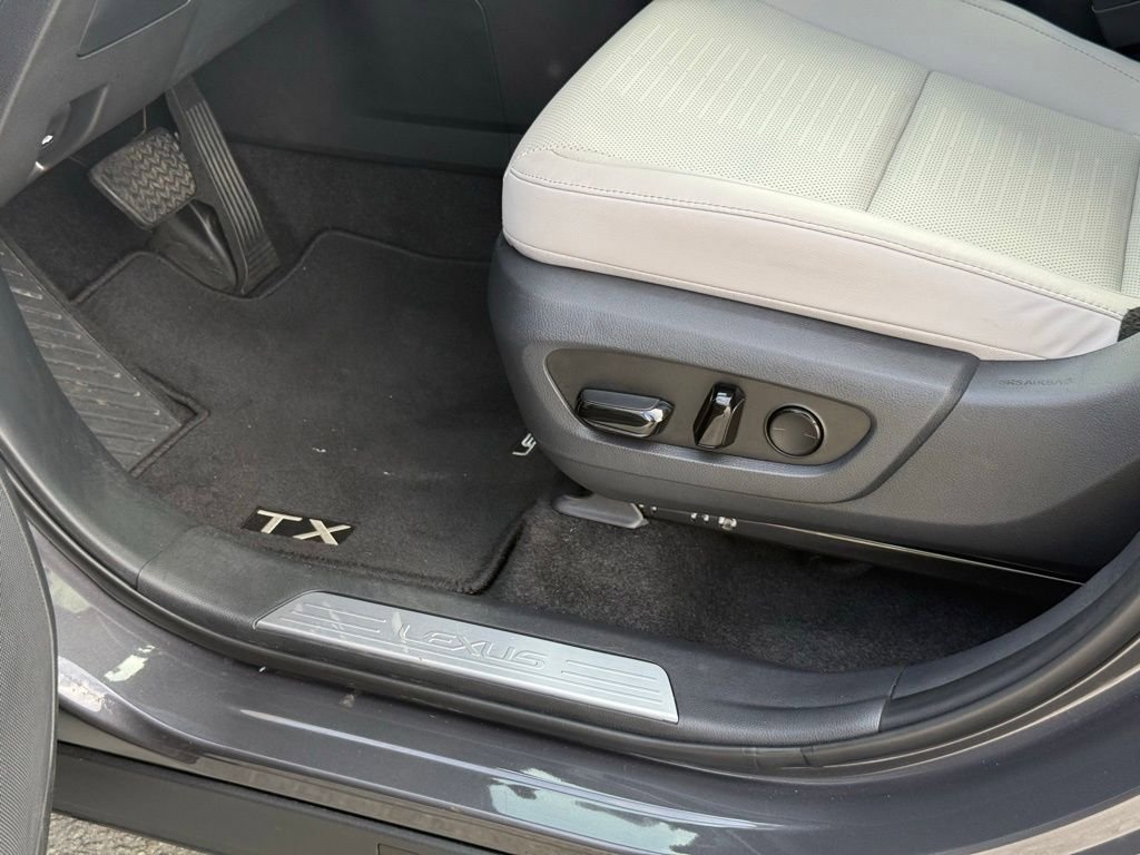 Certified 2025 Lexus TX 350 AWD w/ Technology Package image 25
