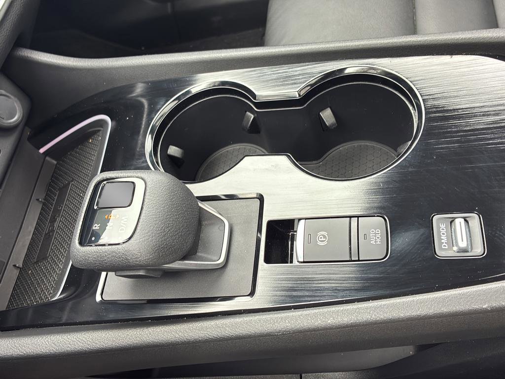 Used 2024 Nissan Rogue SL w/ SL Premium Package image 32