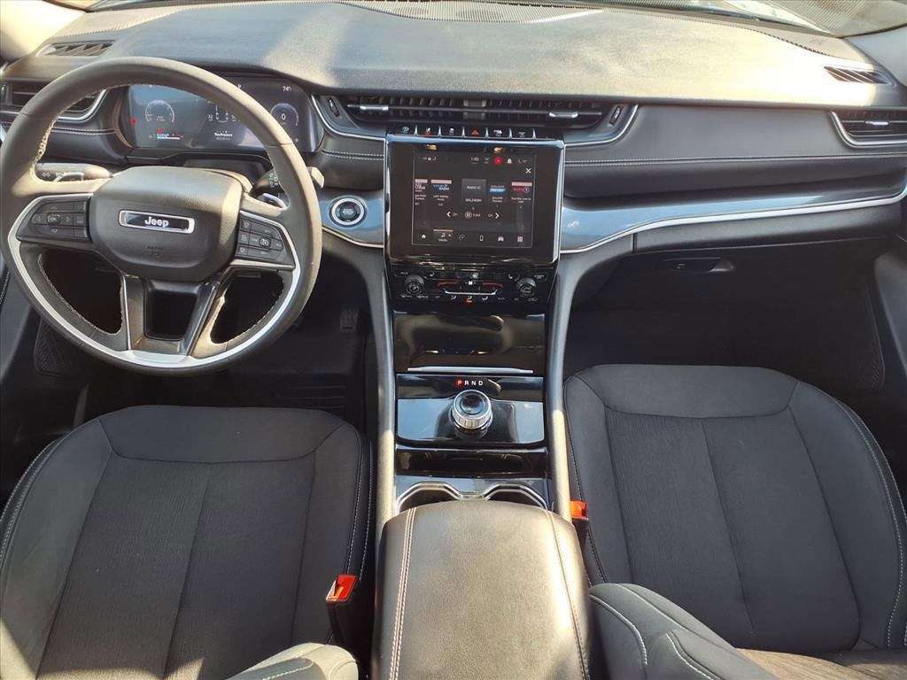 Used 2023 Jeep Grand Cherokee L Laredo w/ Luxury Tech Group I image 10