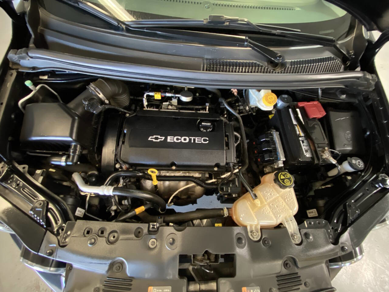 Used 2013 Chevrolet Sonic LT image 22