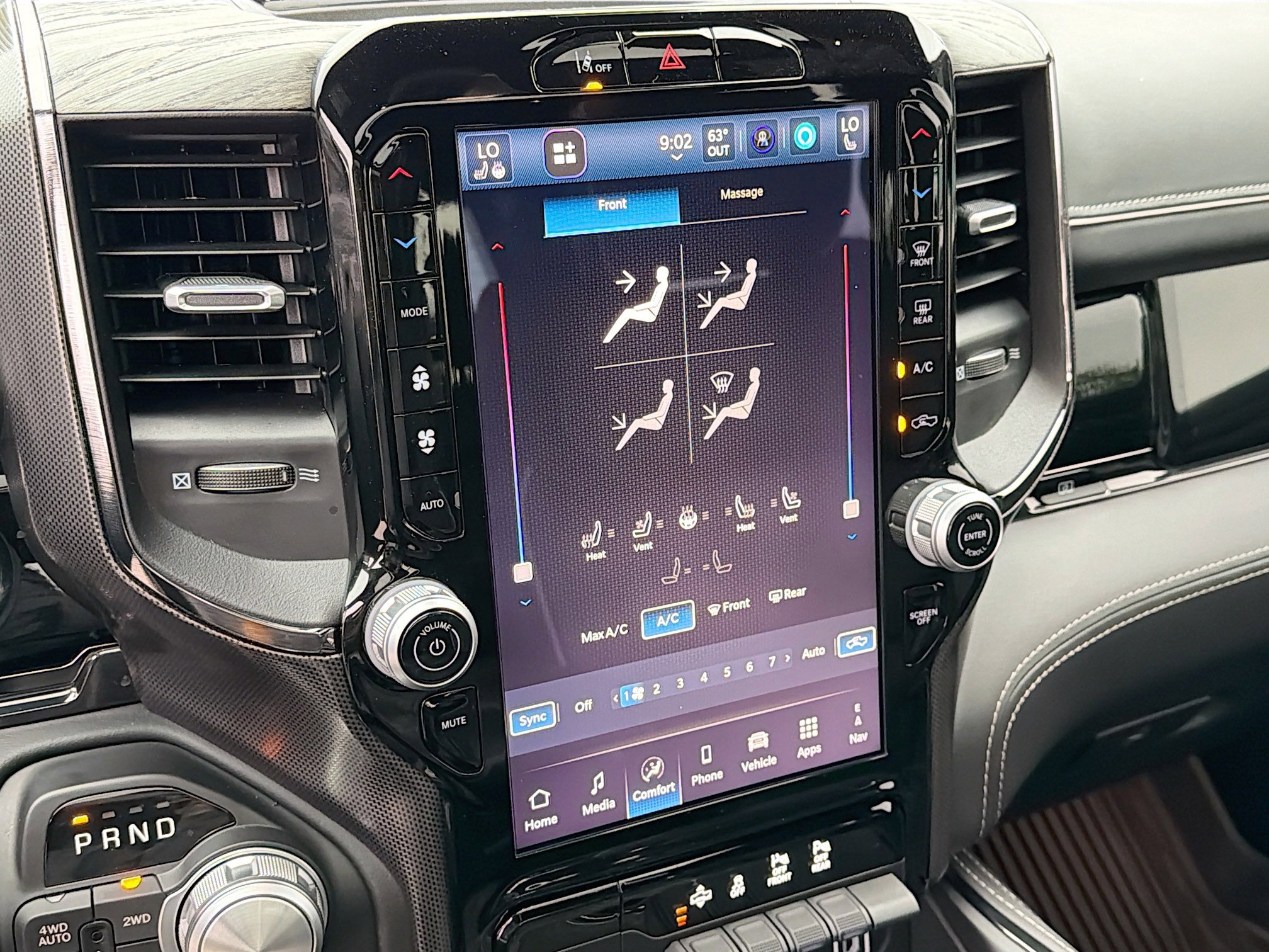 Used 2025 RAM 1500 Limited w/ Body Color Bumper Group image 34