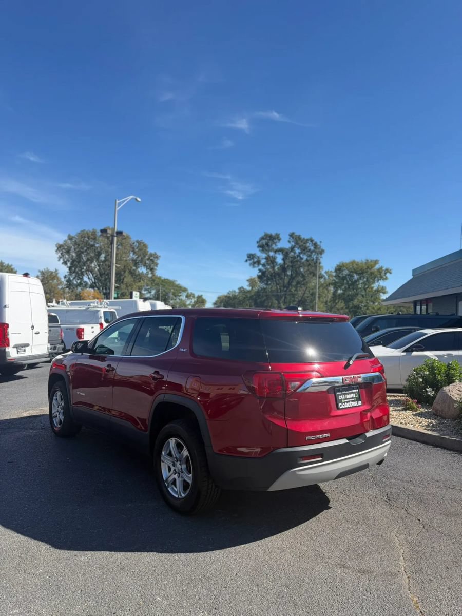 Used 2019 GMC Acadia SLE FWD image 3