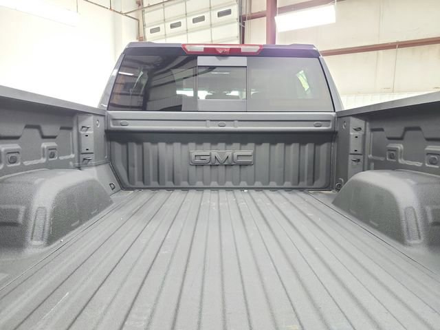 Used 2025 GMC Sierra 1500 AT4 w/ Technology Package AWD/4WD image 50