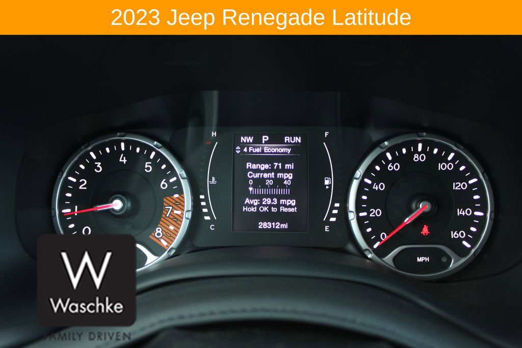 Used 2023 Jeep Renegade Latitude image 32