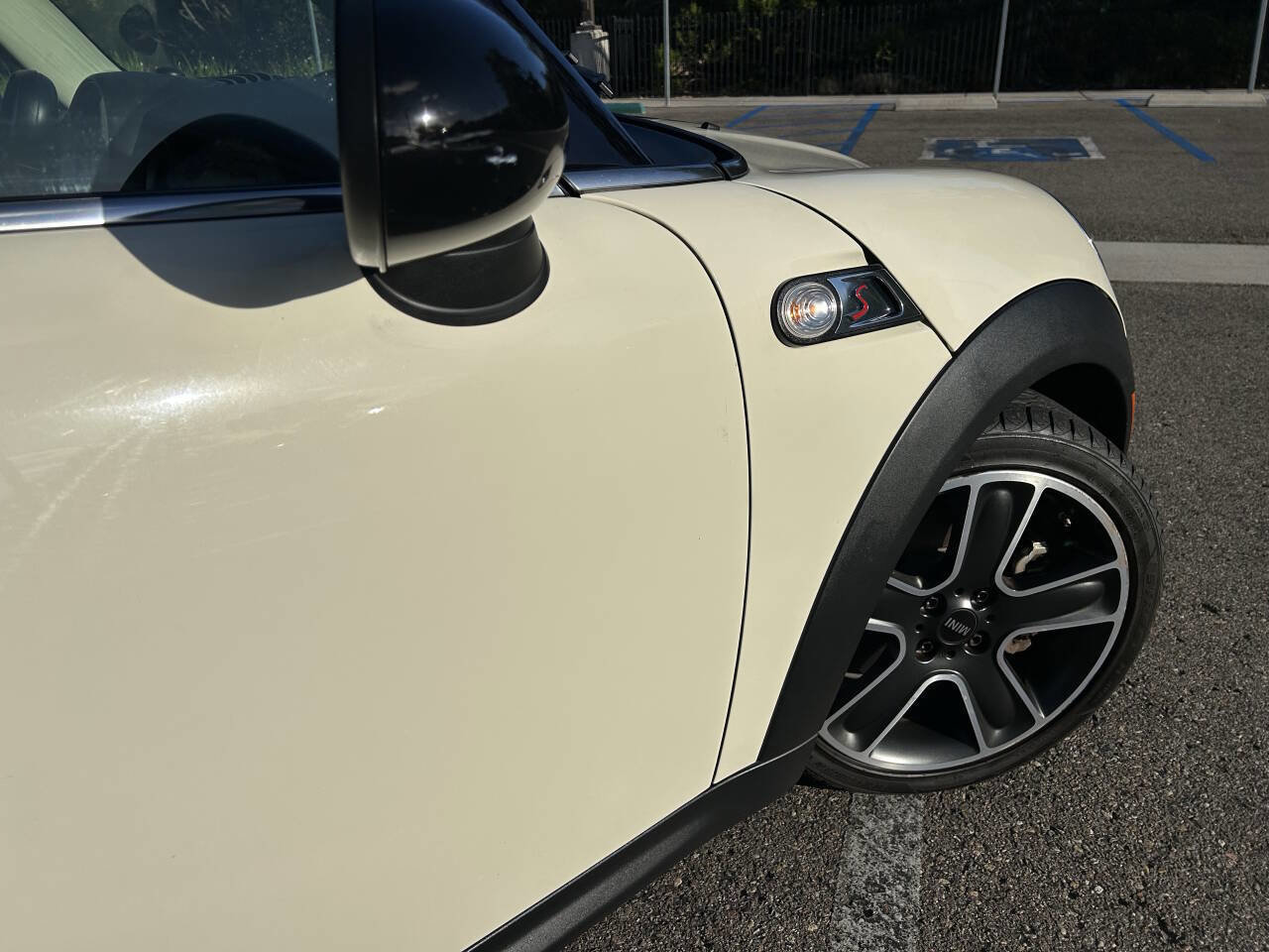 Used 2013 MINI Cooper S FWD image 30
