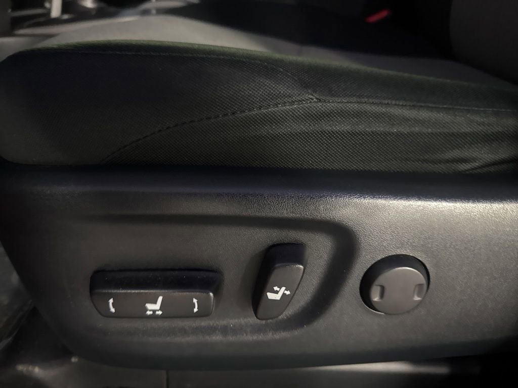 Used 2023 Toyota 4Runner SR5 image 32