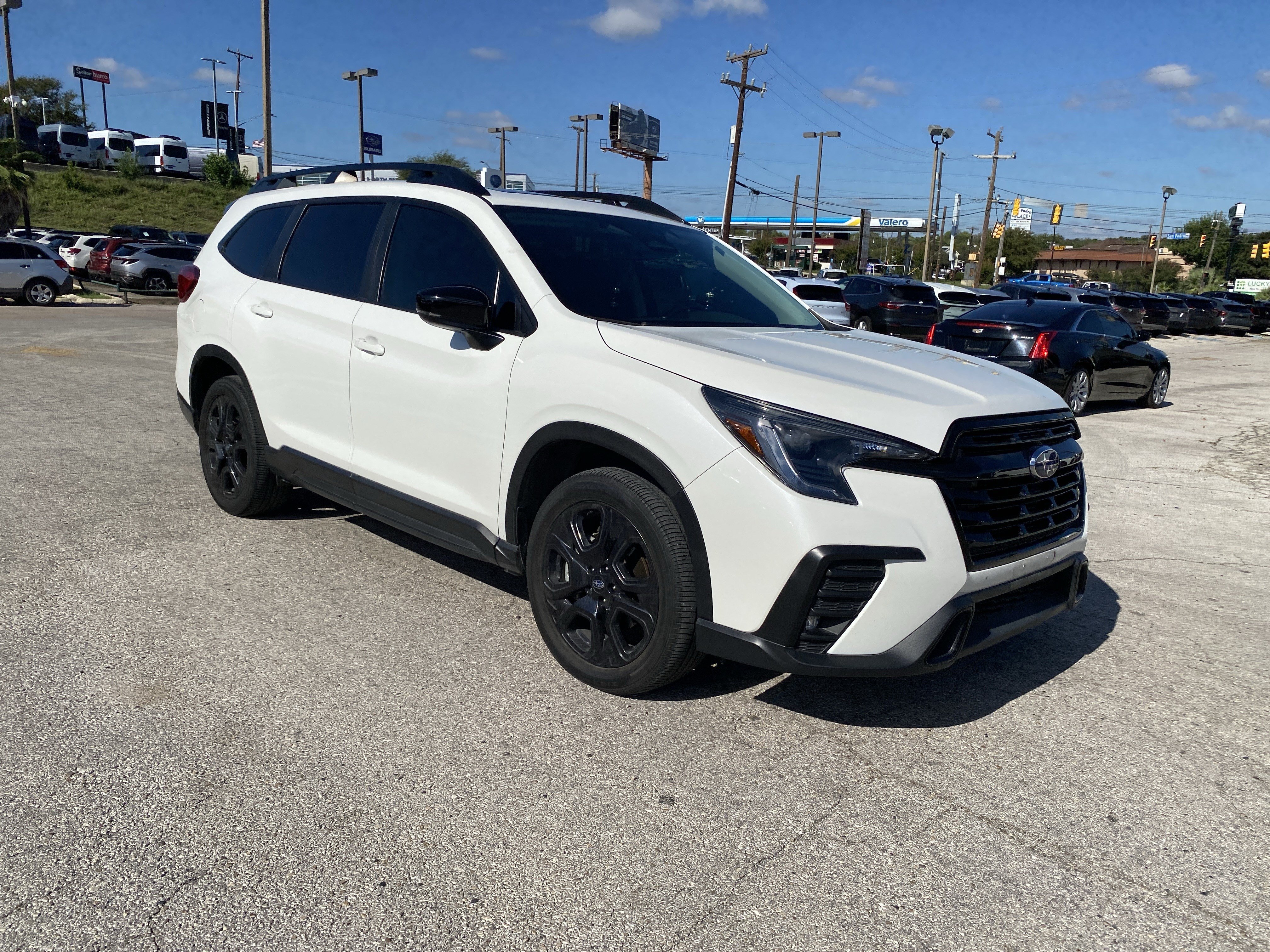Used 2025 Subaru Ascent Onyx Edition AWD/4WD image 5