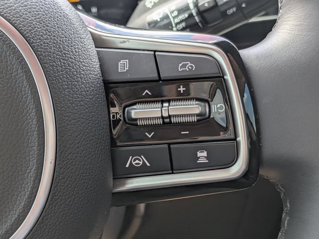 Certified 2026 Kia Carnival SX Prestige FWD image 26