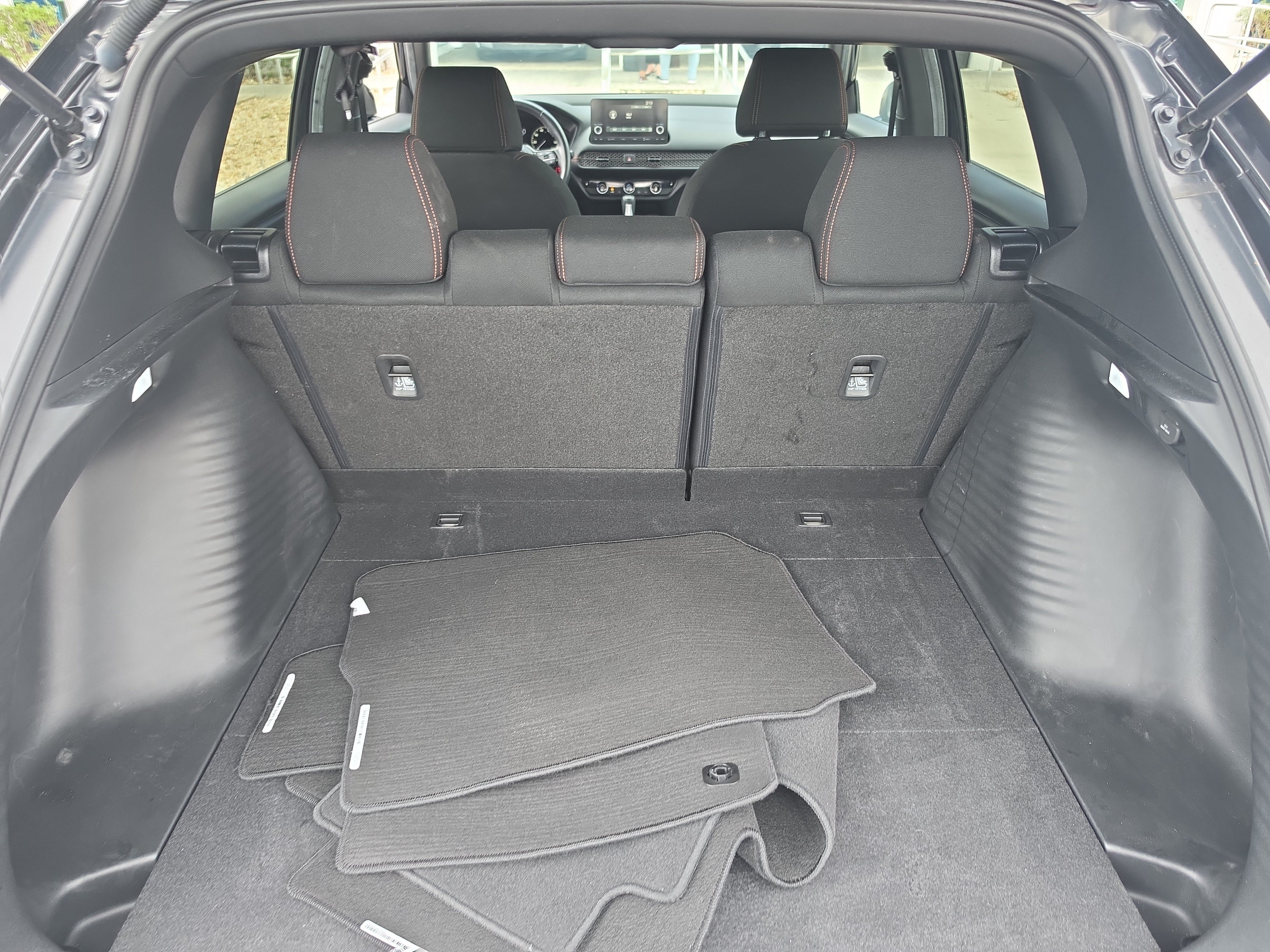 Certified 2024 Honda HR-V Sport image 9