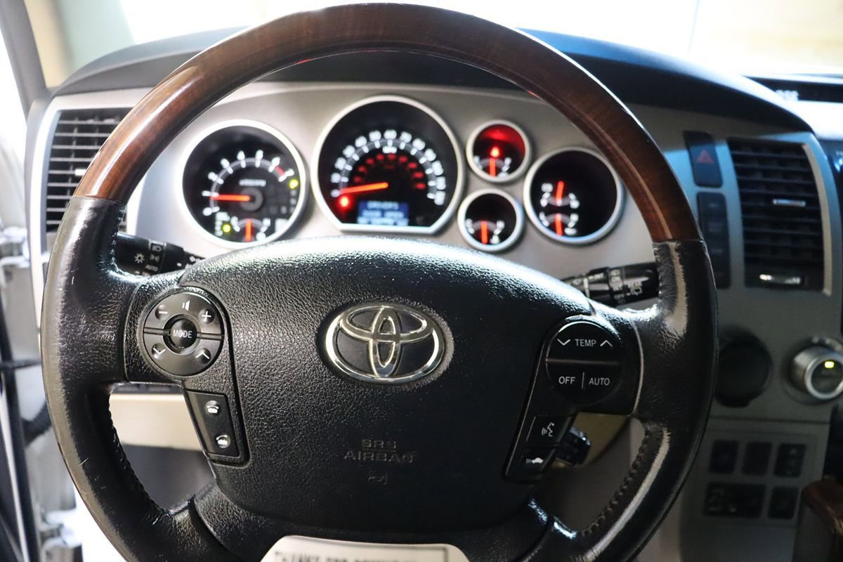 Used 2013 Toyota Sequoia Platinum RWD image 42