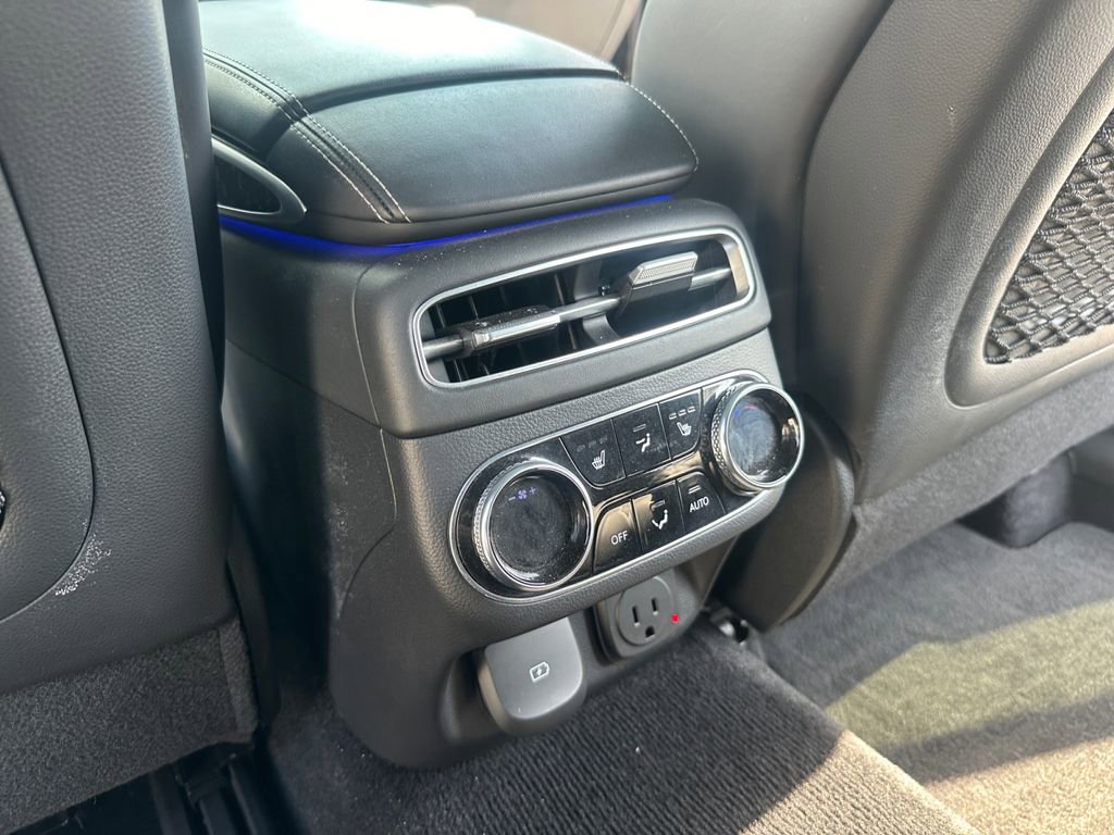 Used 2023 Genesis GV70 3.5T Sport w/ Sport Prestige Package image 27