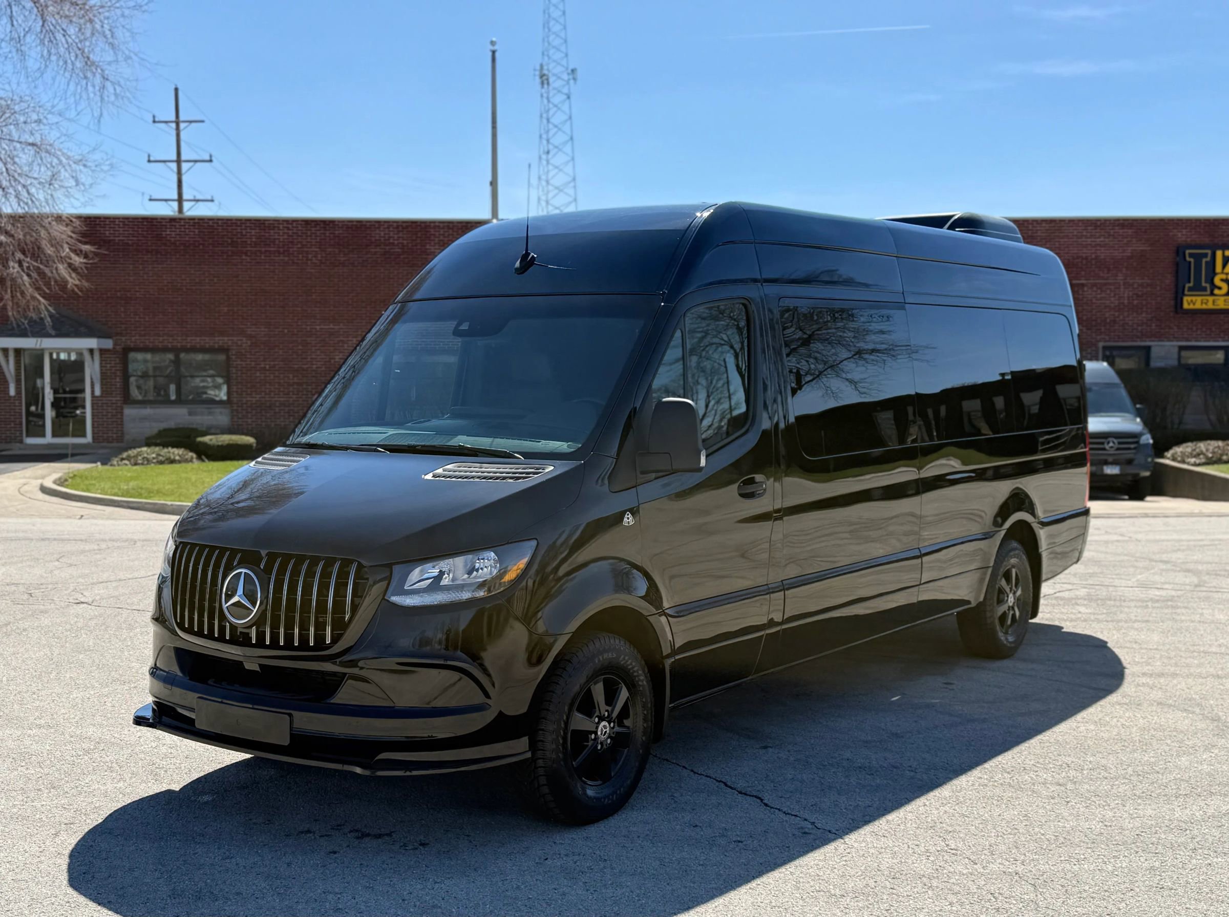 Used 2019 Mercedes-Benz Sprinter 2500 w/ Acoustic Package image 3