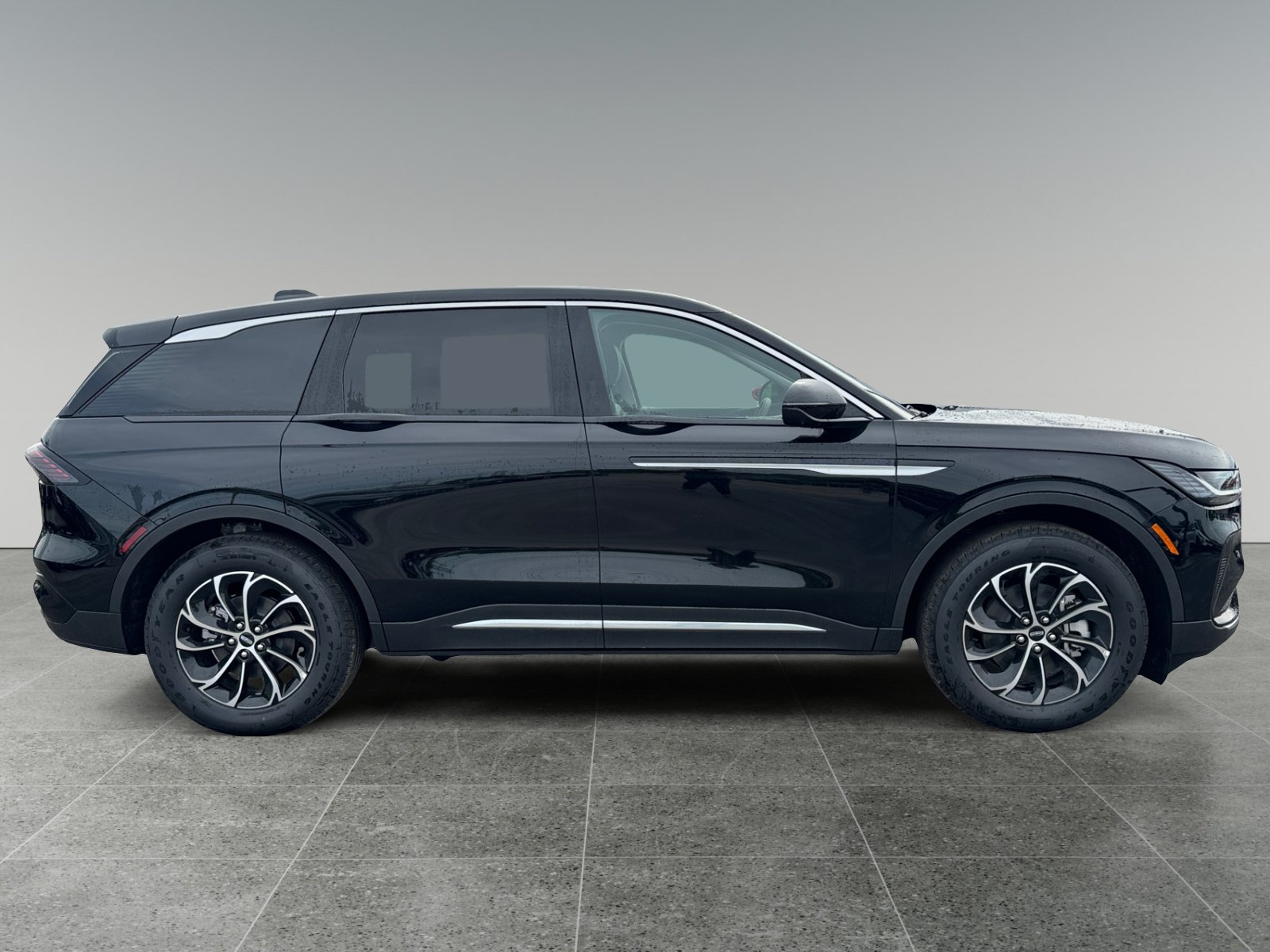 New 2026 Lincoln Nautilus Premier AWD/4WD image 7