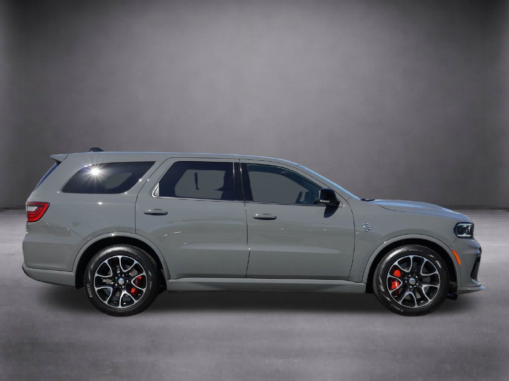 New 2027 Dodge Durango SRT Hellcat w/ 3rd Row Seating Group AWD/4WD image 3