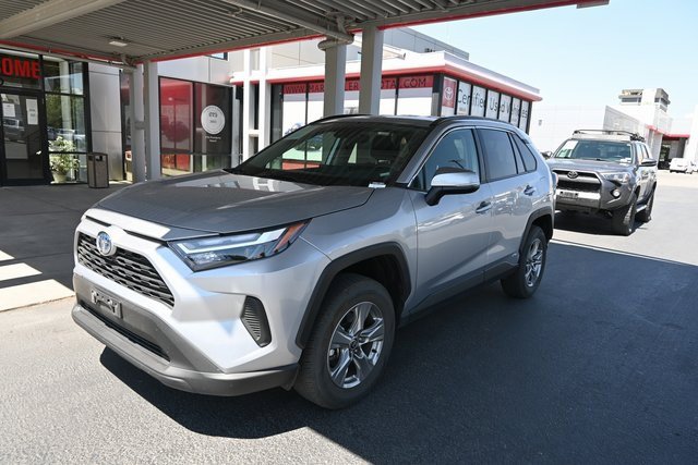 Certified 2024 Toyota RAV4 XLE image 4