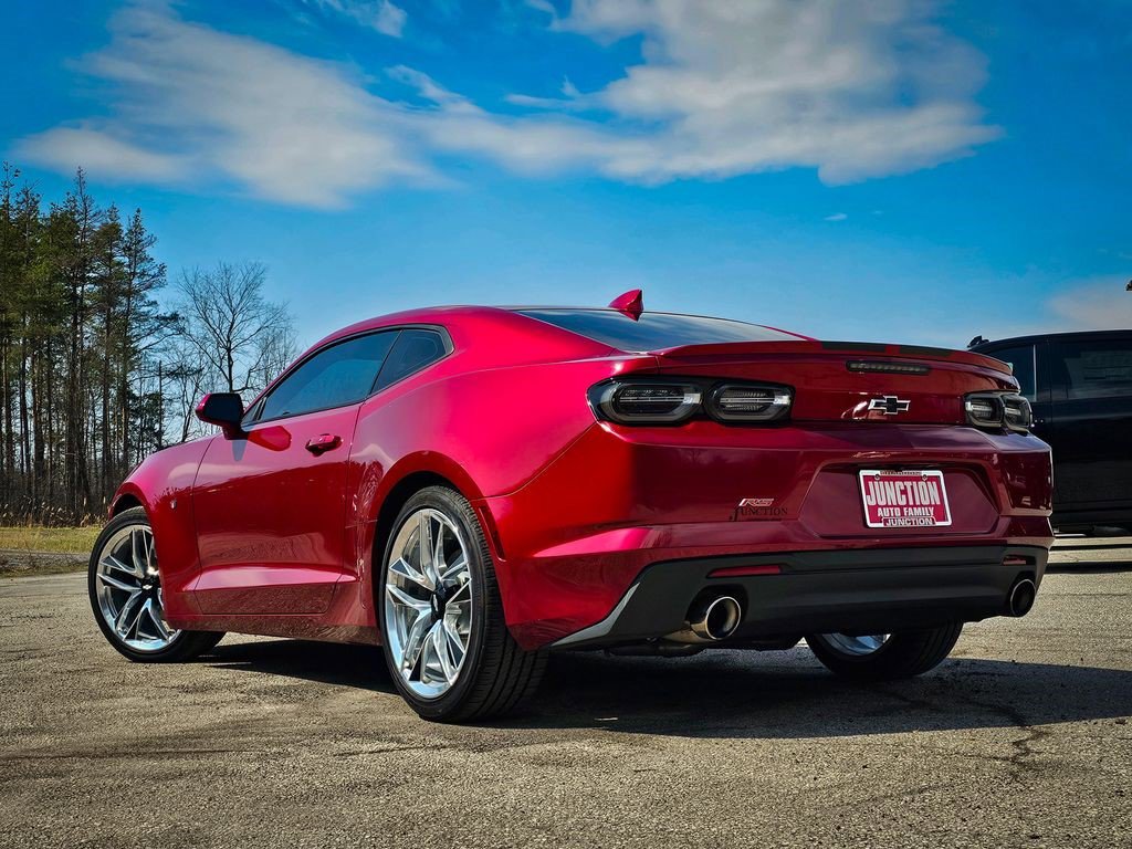 Certified 2021 Chevrolet Camaro LT w/ RS Package image 5