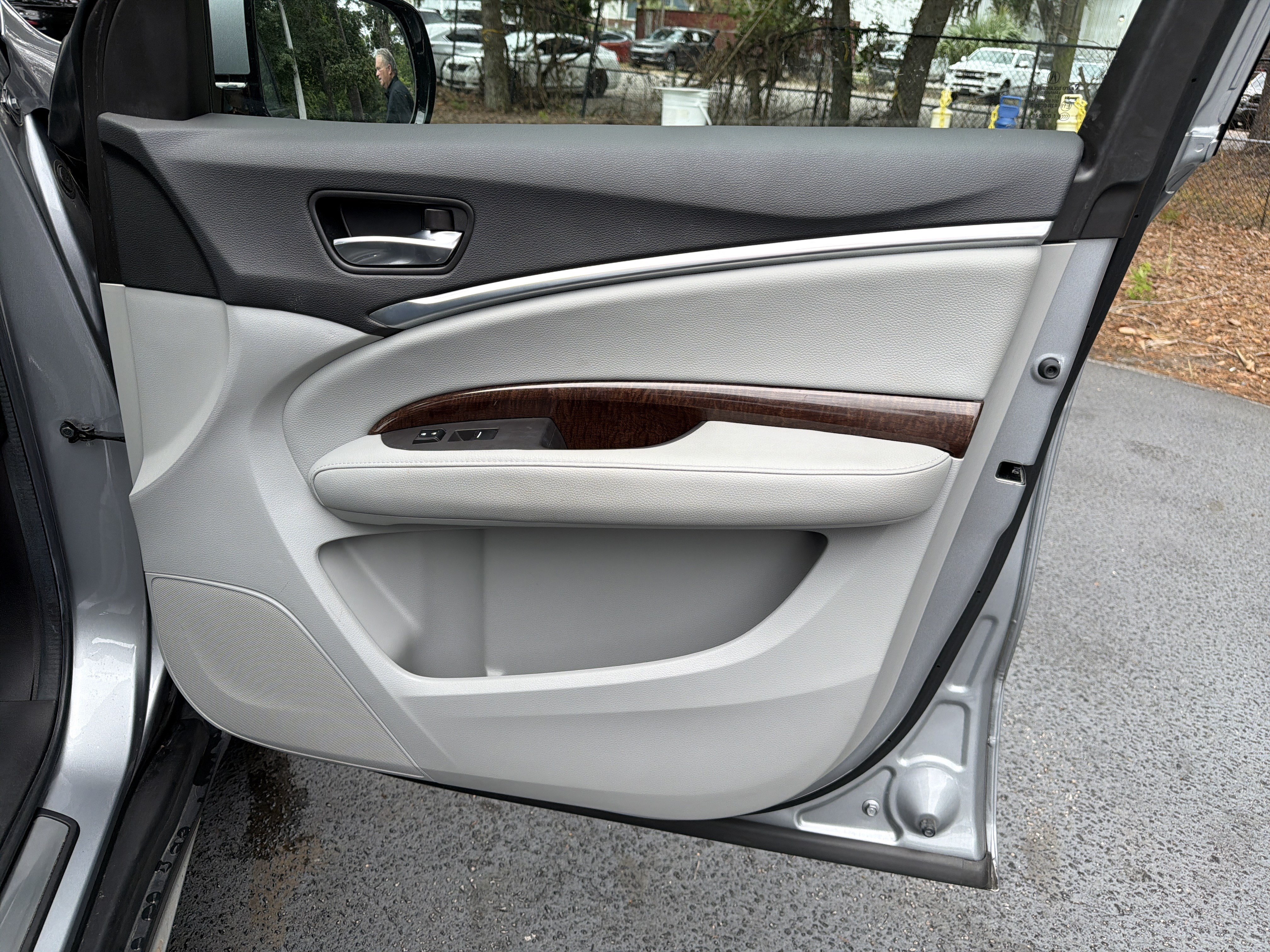 Used 2020 Acura MDX SH-AWD image 43