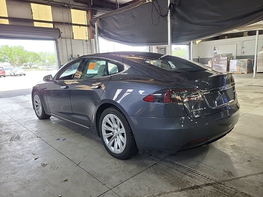 Used 2018 Tesla Model S 75D AWD/4WD image 3
