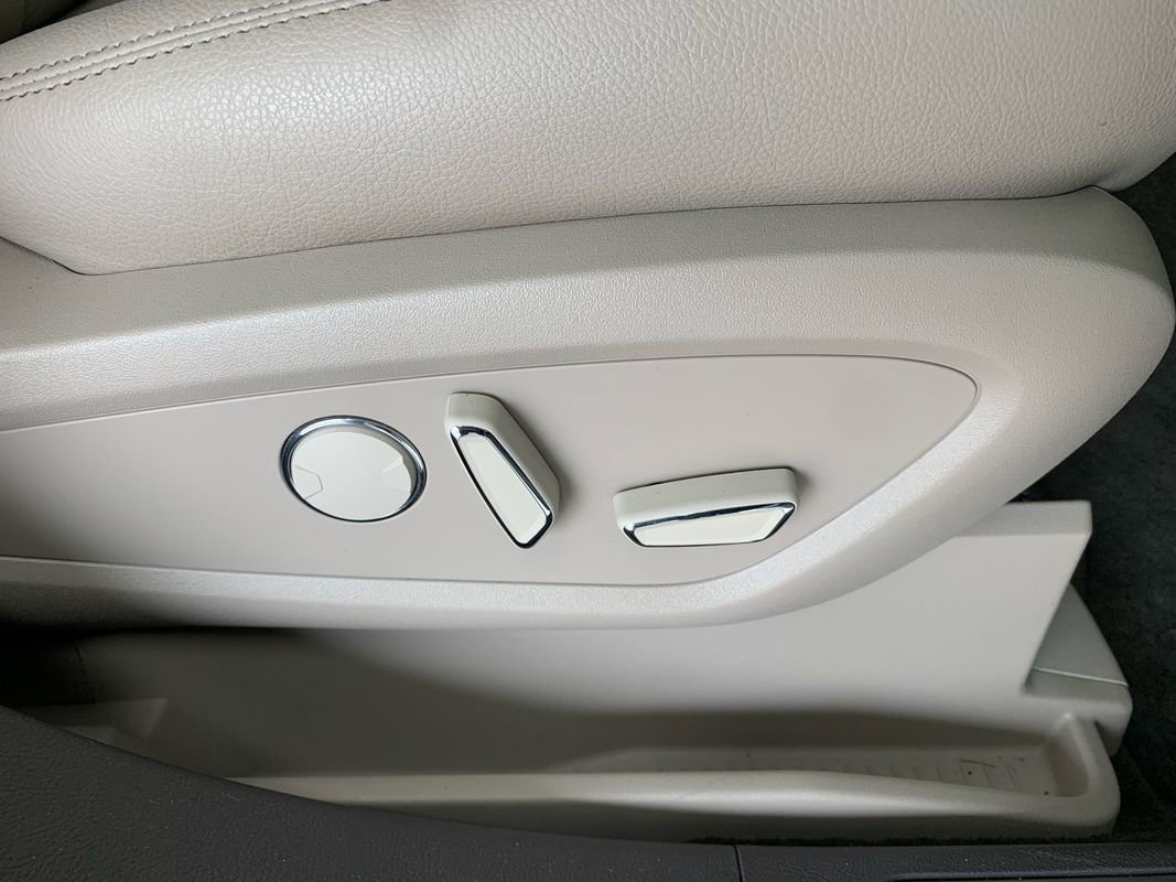Used 2023 Lincoln Nautilus AWD image 28