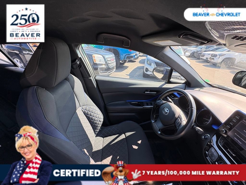 Used 2021 Toyota C-HR XLE FWD image 25