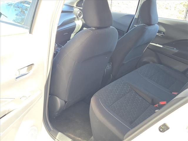 Used 2023 Nissan Kicks SV image 9