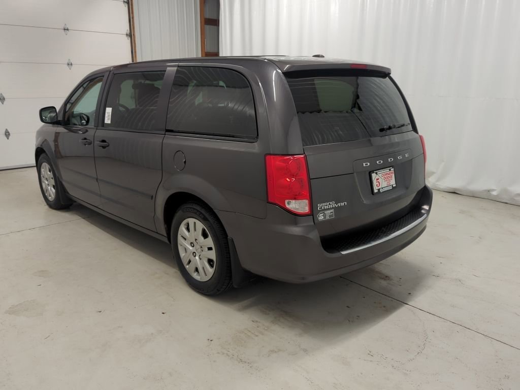 Used 2015 Dodge Grand Caravan American Value Package w/ UConnect Hands-Free Group FWD image 2
