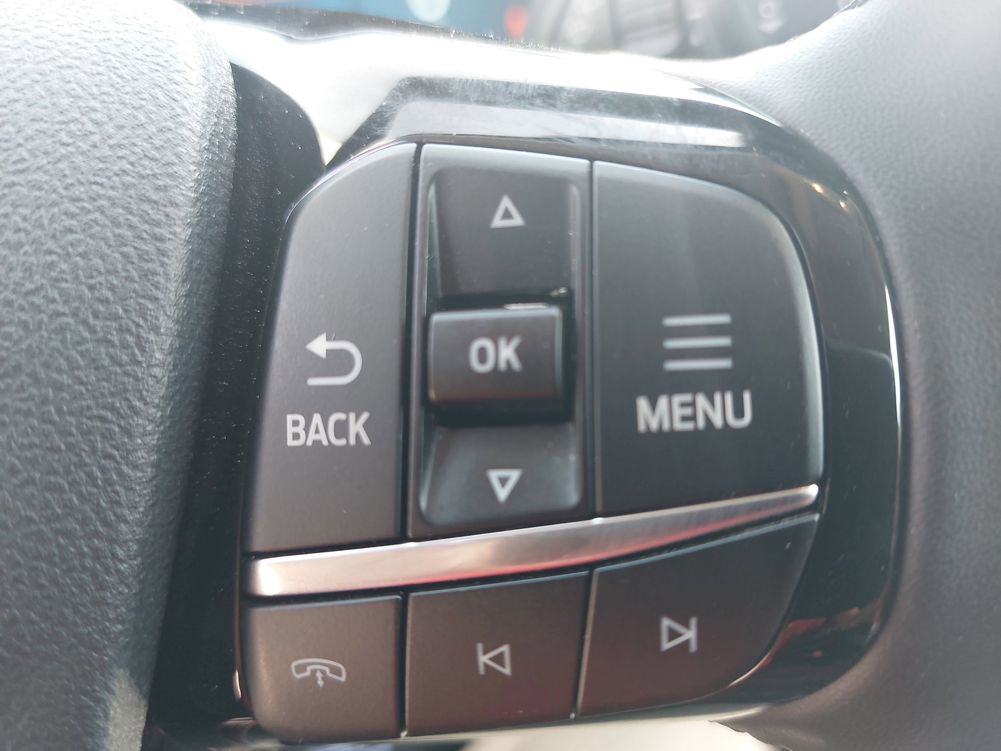 Used 2023 Ford Escape Platinum AWD/4WD image 18