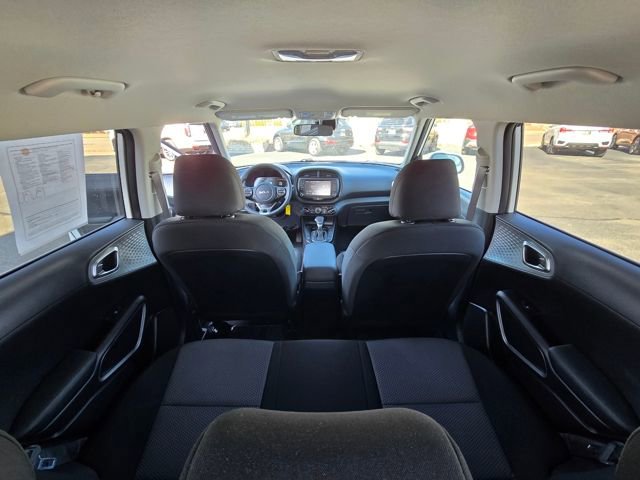 Used 2024 Kia Soul LX w/ Option Group 015 image 28