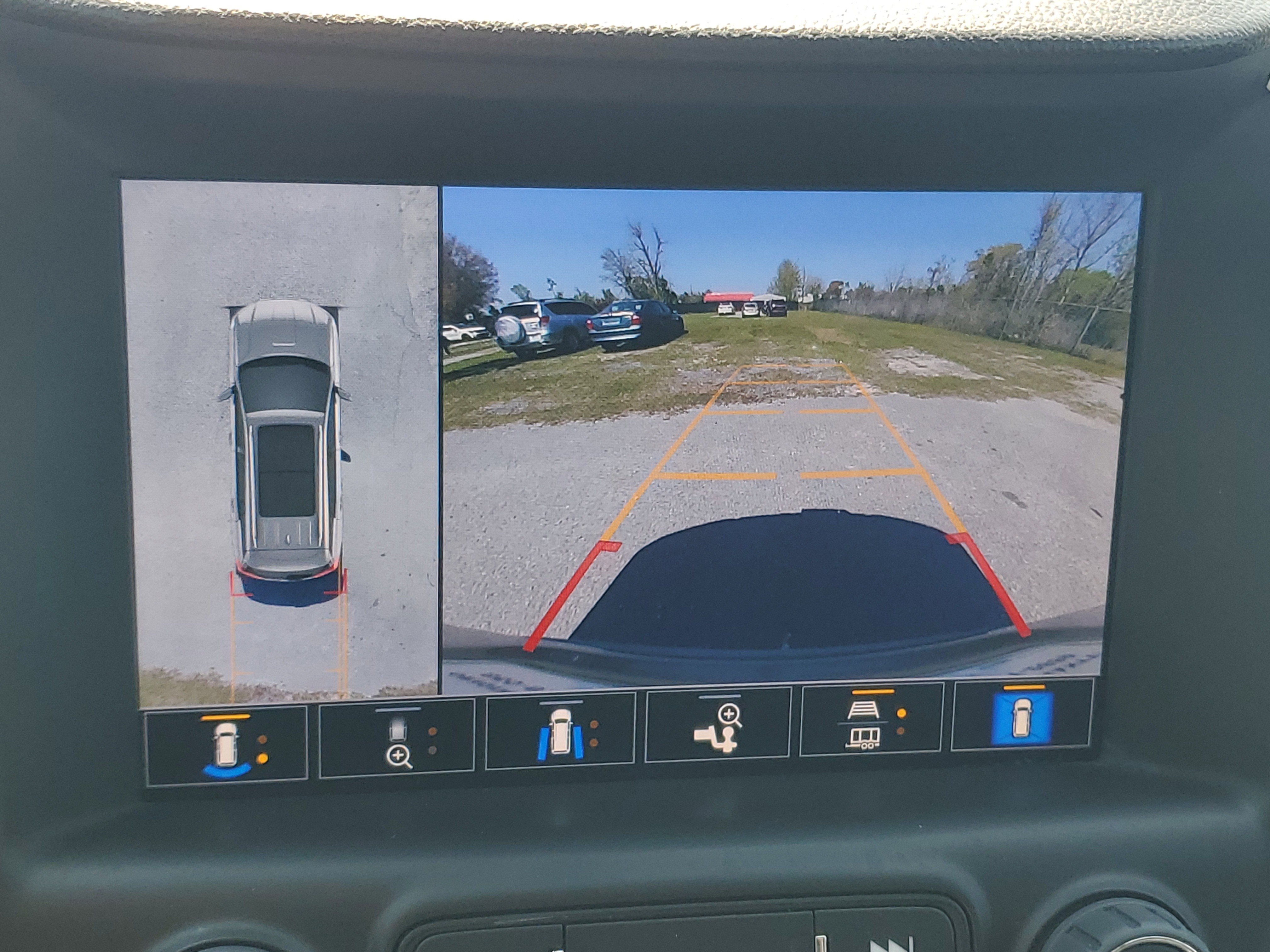 Used 2023 GMC Terrain SLT w/ Infotainment Package II FWD image 25