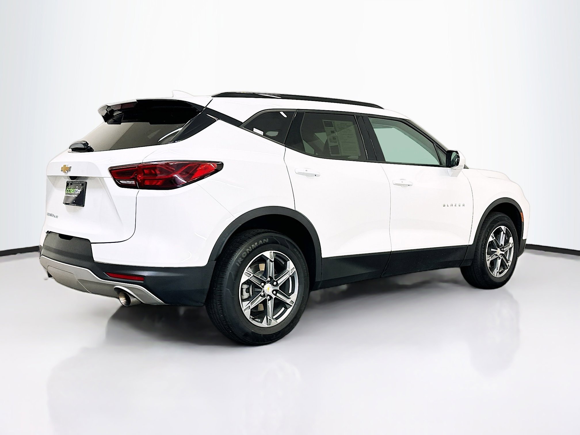 Used 2023 Chevrolet Blazer LT w/ Convenience Package image 9
