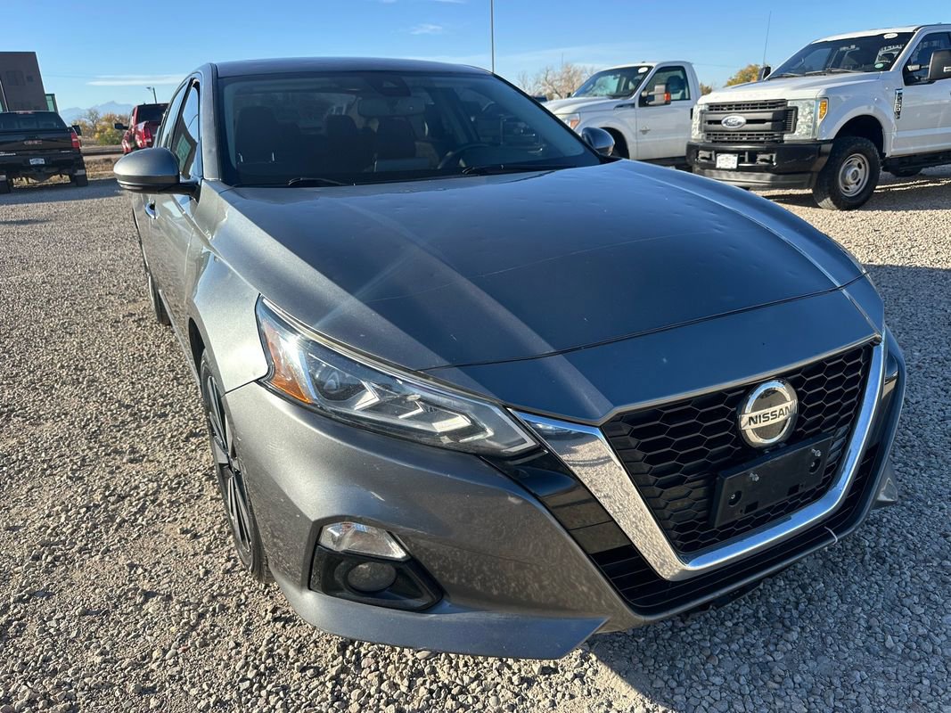 Used 2019 Nissan Altima 2.5 SV image 2