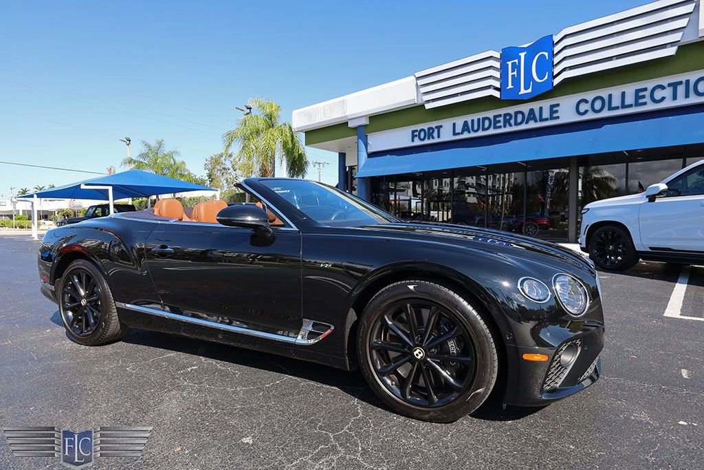 Used 2020 Bentley Continental GT image 4