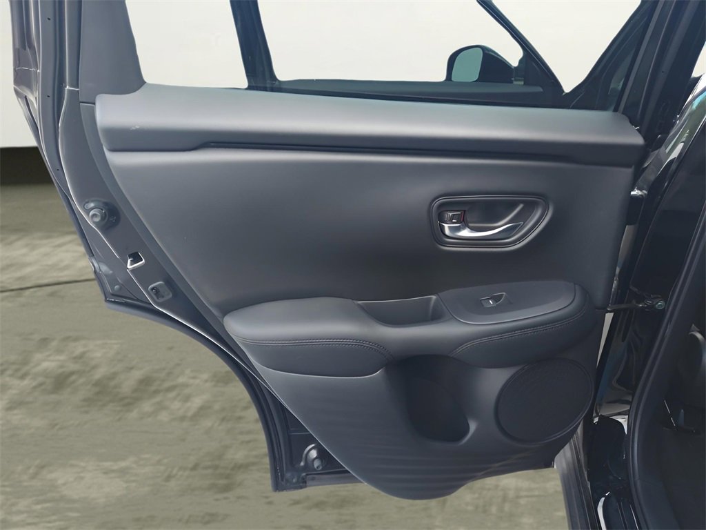 Certified 2025 Honda HR-V LX image 23