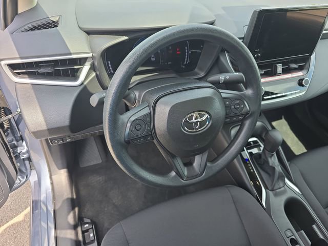 Used 2026 Toyota Corolla LE image 15