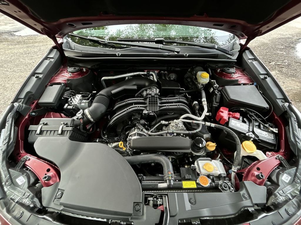 Certified 2025 Subaru Outback Limited AWD/4WD image 14