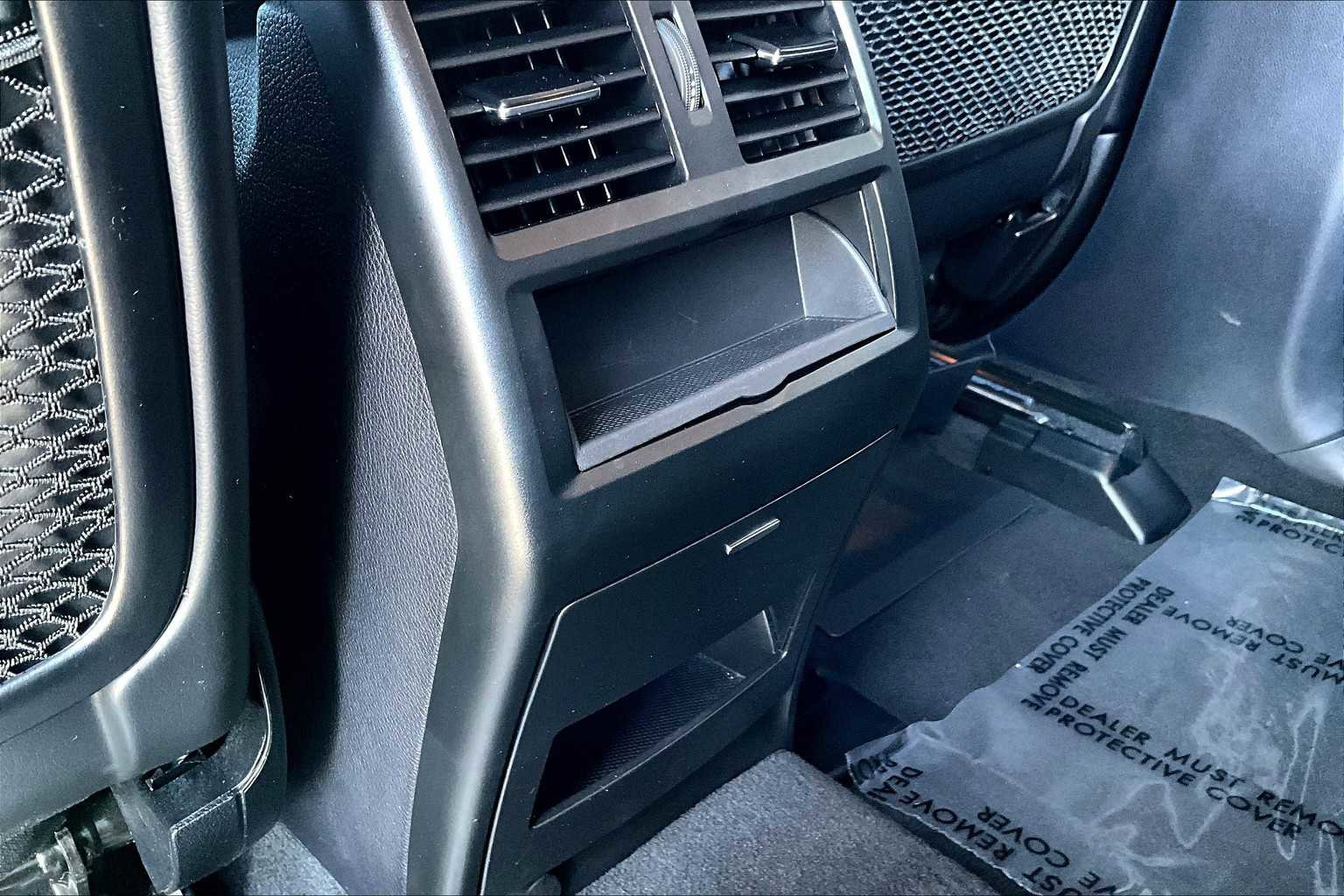 Used 2016 Mercedes-Benz GL 450 4MATIC image 33