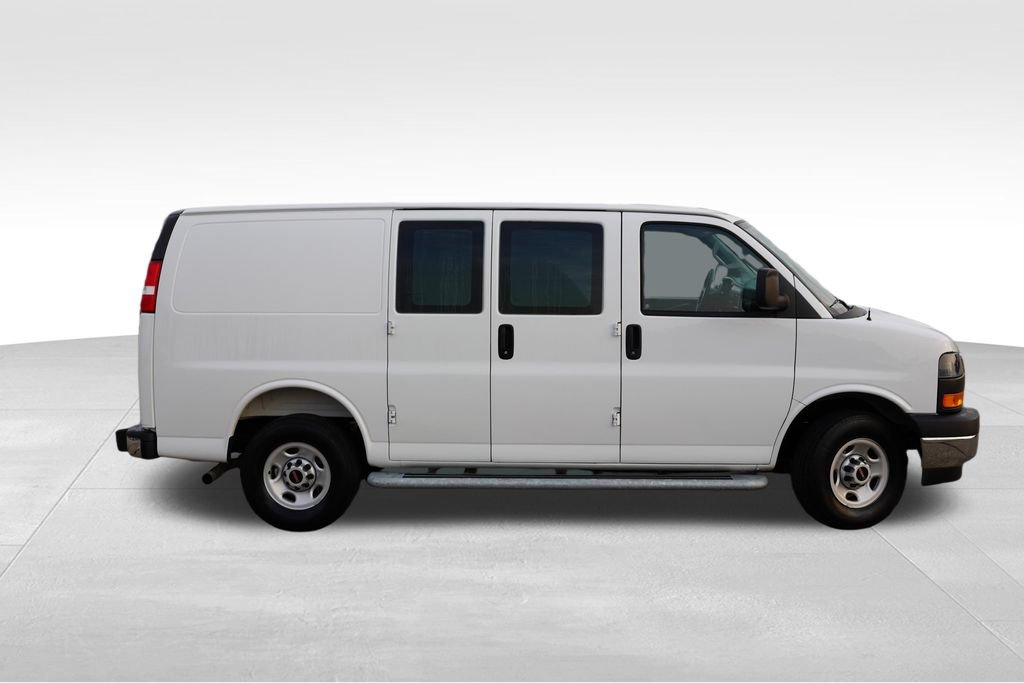 Certified 2025 GMC Savana 2500 w/ Driver Convenience Package RWD image 3