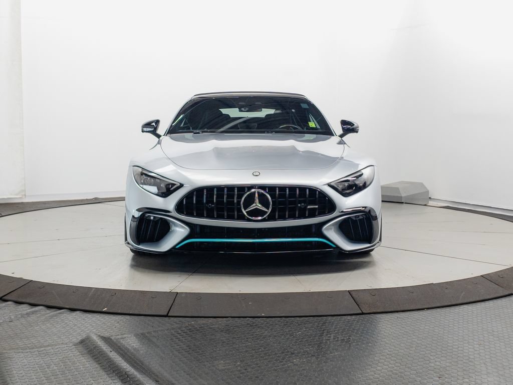 Used 2024 Mercedes-Benz SL 63 AMG 4MATIC image 2