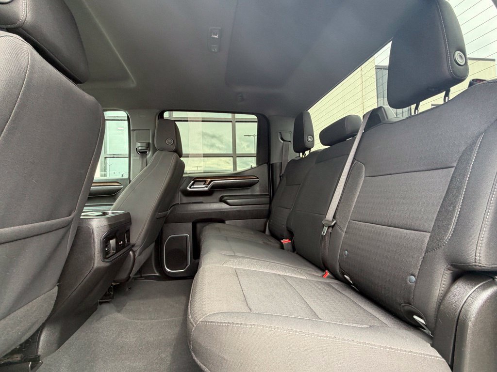 Used 2023 Chevrolet Silverado 1500 LT AWD/4WD image 22