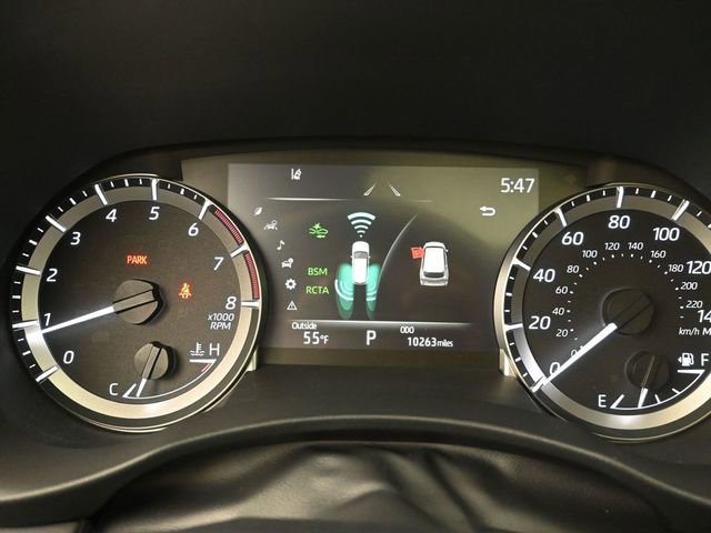 Certified 2024 Toyota Highlander XLE image 23