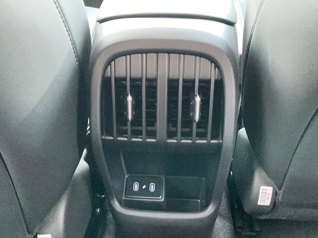 New 2026 Hyundai Kona Limited FWD image 16