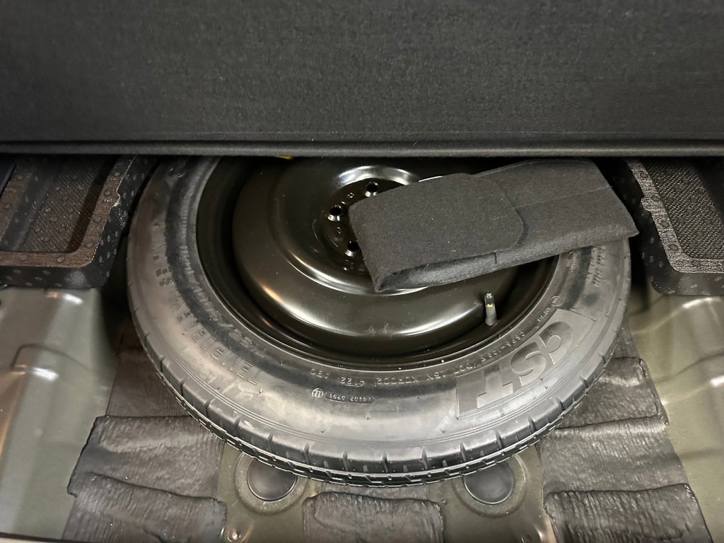 Used 2023 Kia Sportage EX image 23