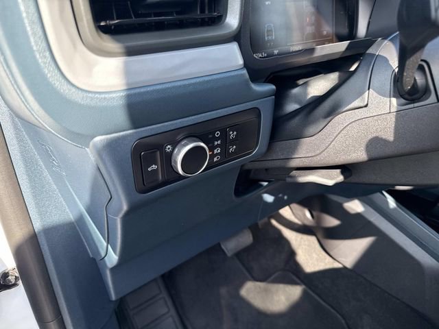 Used 2025 Ford Maverick XL w/ Equipment Group 102A image 23