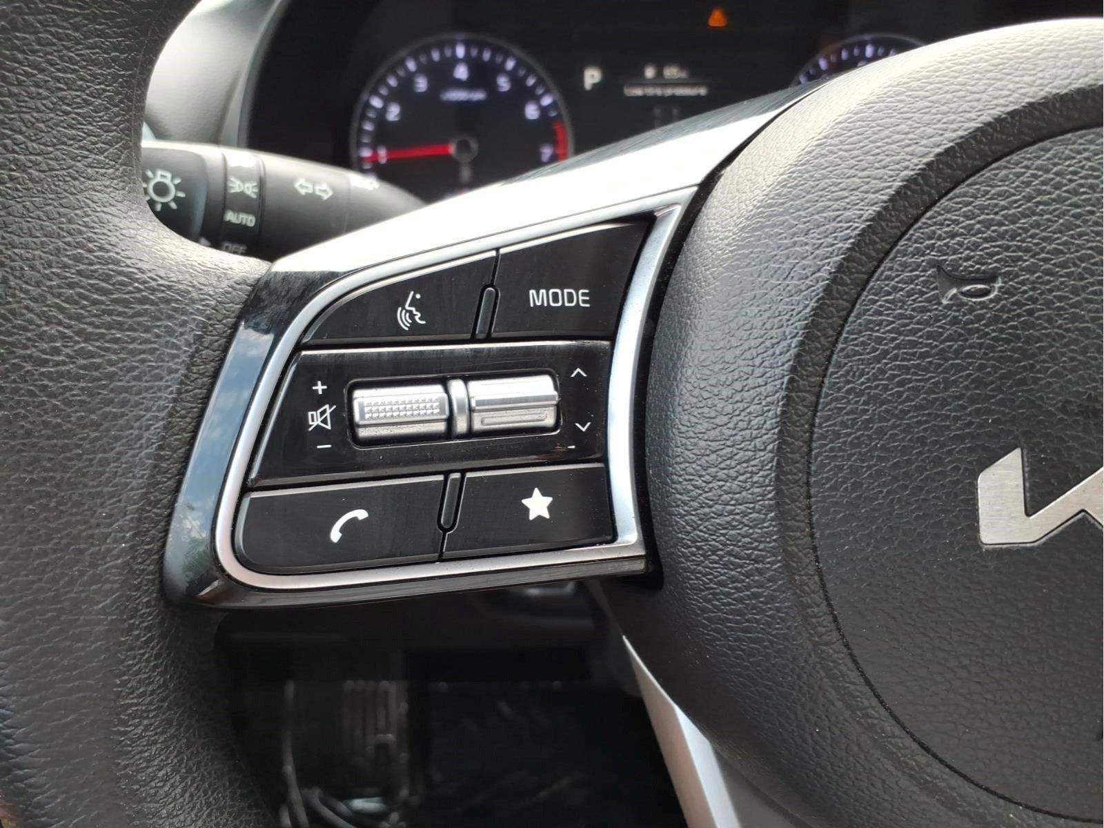 Used 2024 Kia Forte LXS FWD image 19