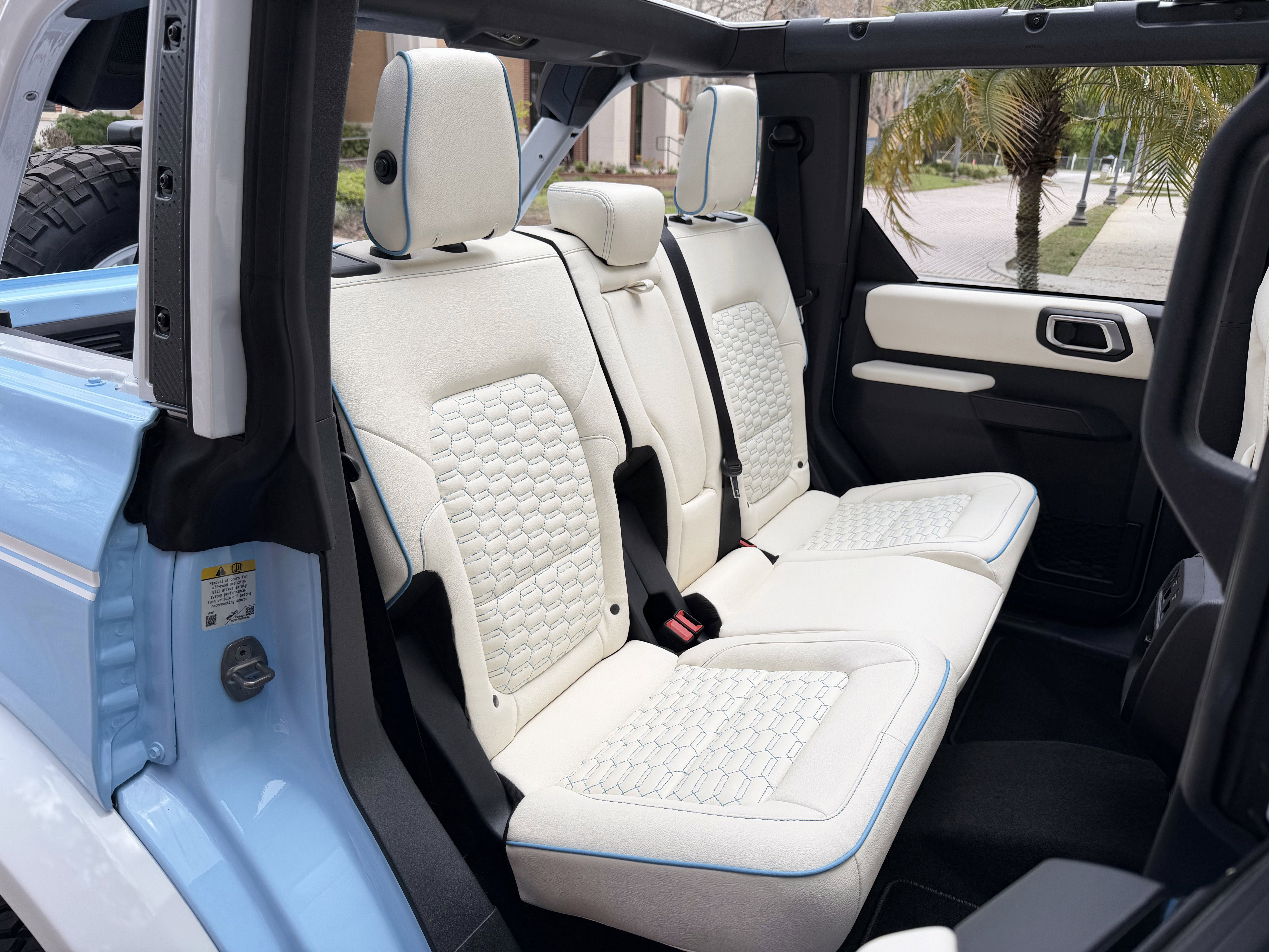 Used 2025 Ford Bronco Outer Banks AWD/4WD image 26