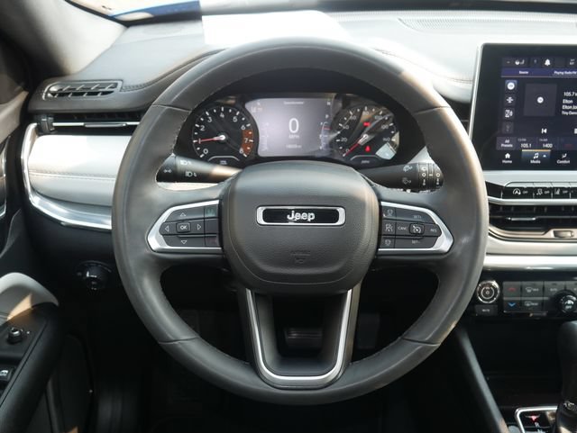 Used 2023 Jeep Compass Limited AWD/4WD image 14
